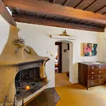 Castle Duplex By Interhome شقة براغ