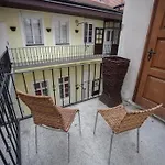 Castle Duplex By Interhome شقة براغ