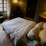 شقة Castle Duplex By Interhome