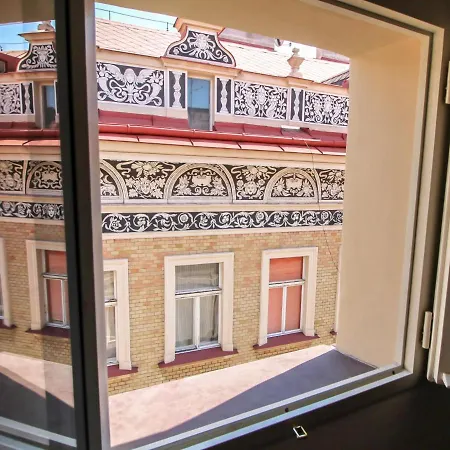 Castle Duplex By Interhome Apartmán