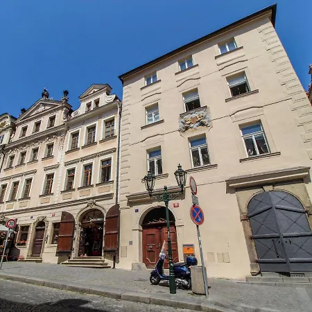 Appartement Castle Duplex By Interhome Praag
