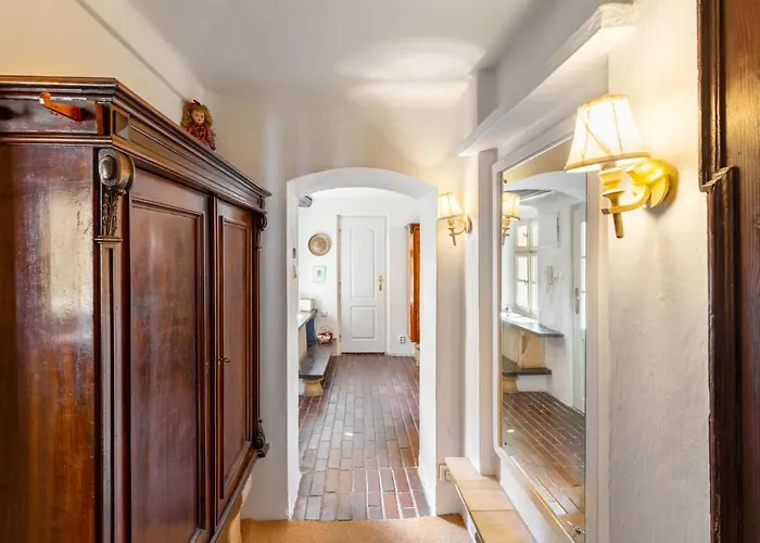 Castle Duplex By Interhome * Prag